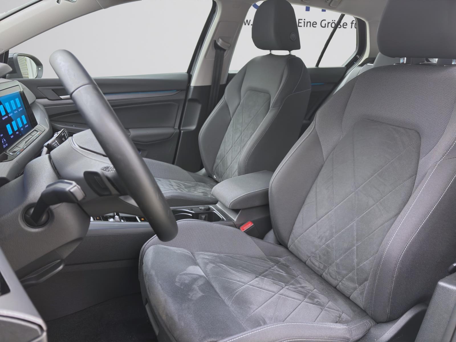Volkswagen Golf 1.4 eHybrid STYLE NAVI LED+ SITZHZG ACC
