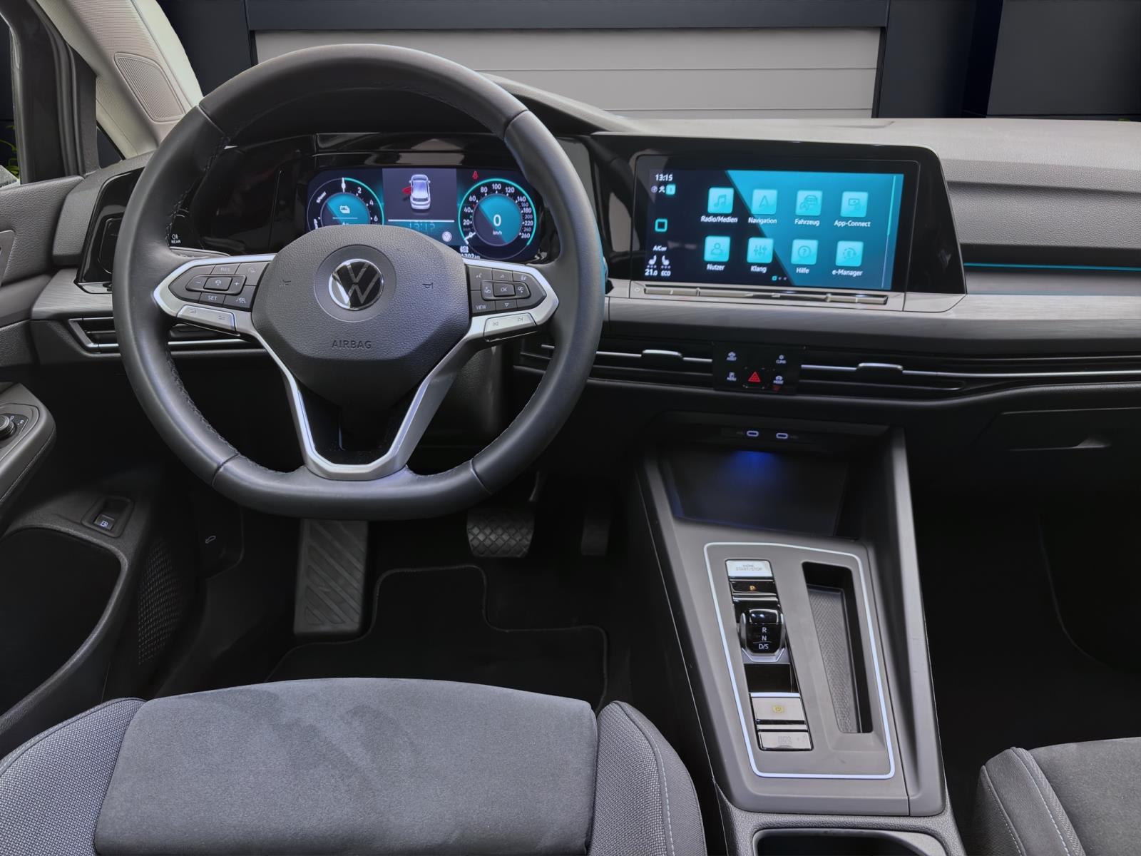 Volkswagen Golf 1.4 eHybrid STYLE NAVI LED+ SITZHZG ACC