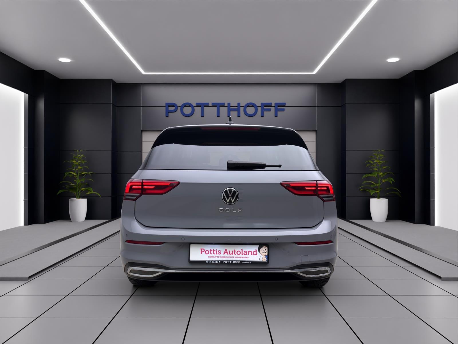 Volkswagen Golf 1.5 TSI ACTIVE NAVI ACC SITZHZG PDC