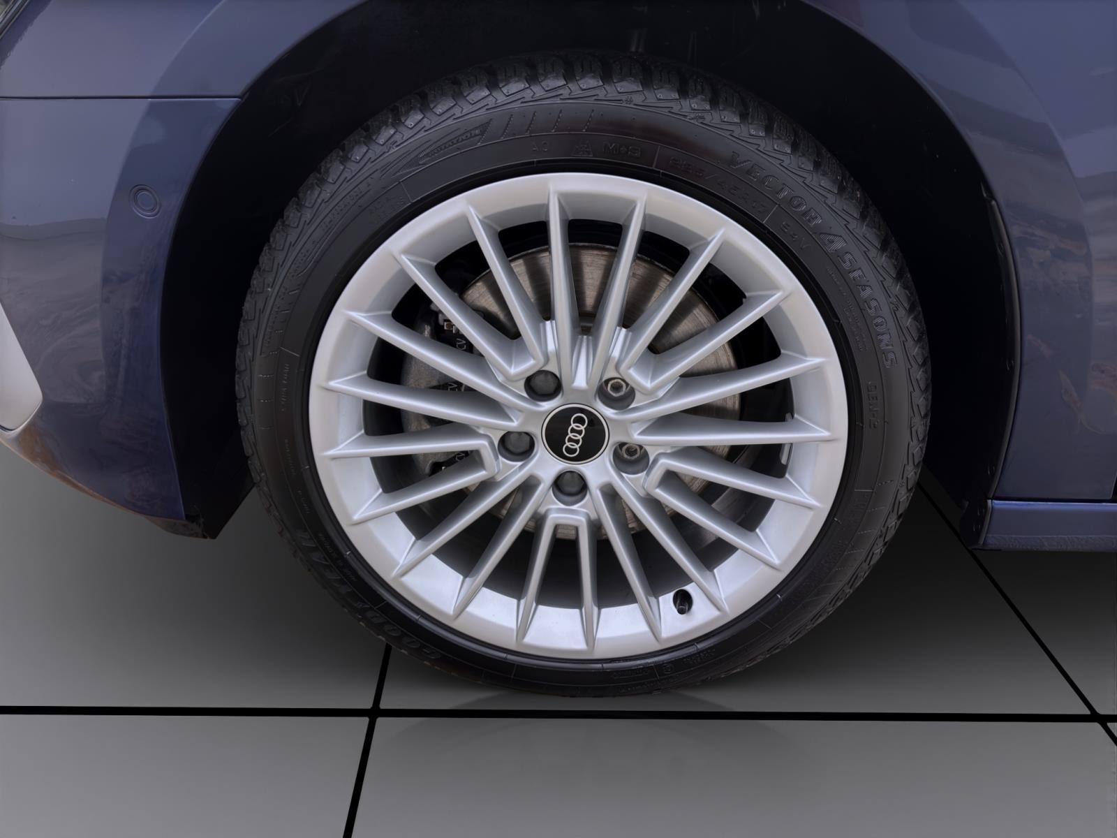 Audi A3 Sportback 40 TFSIe NAVI PDC KAMERA KLIMA