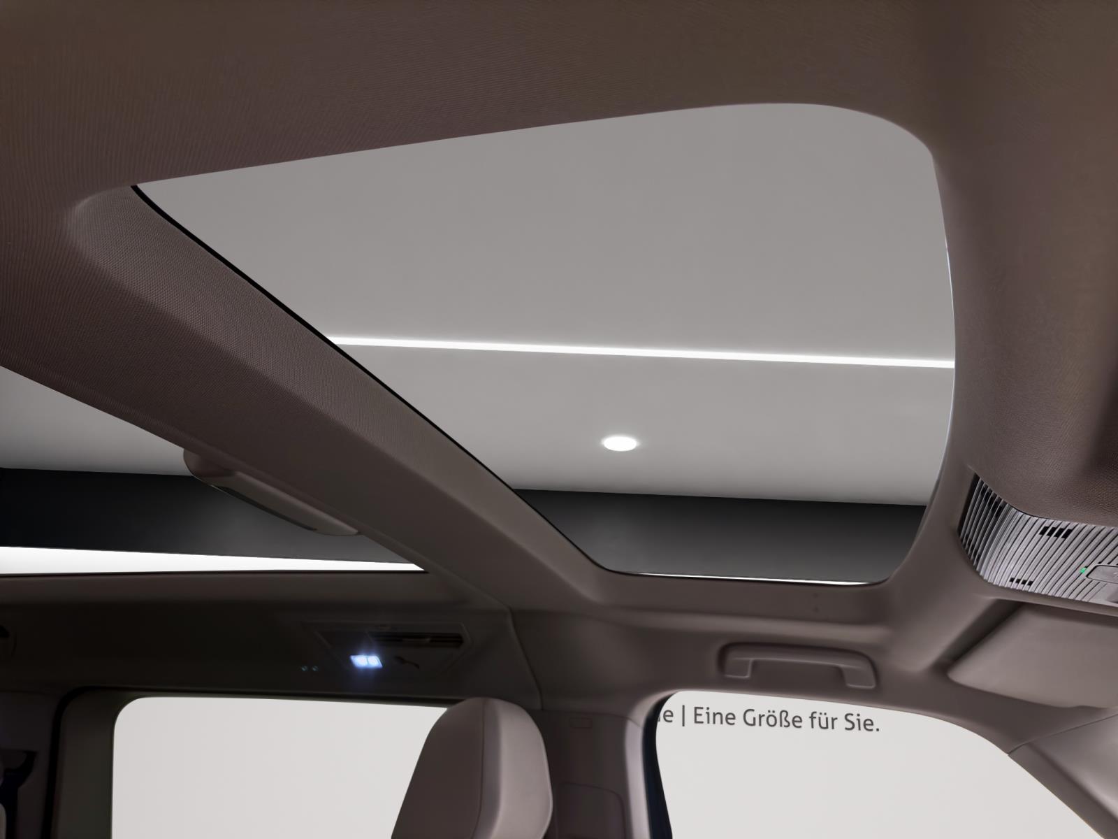 Volkswagen T7 Multivan 1.4 eHybrid DSG PANO AHK NAVI IQ.LIGHT