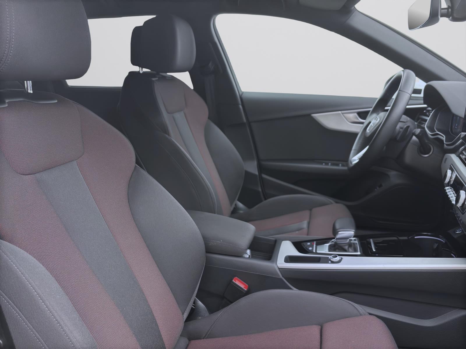 Bild 14: Audi A4 Avant 35 TDI ADVANCED STANDHZG MATRIX AHK