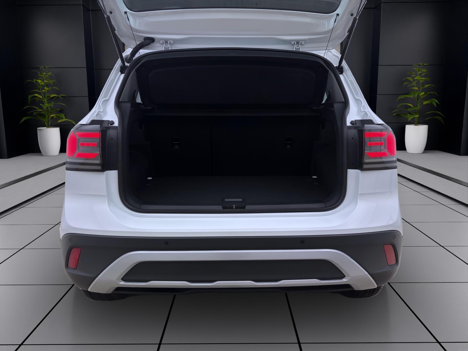 Volkswagen T-Cross 1.0 TSI DSG LIFE KLIMA PDC SITZHZG