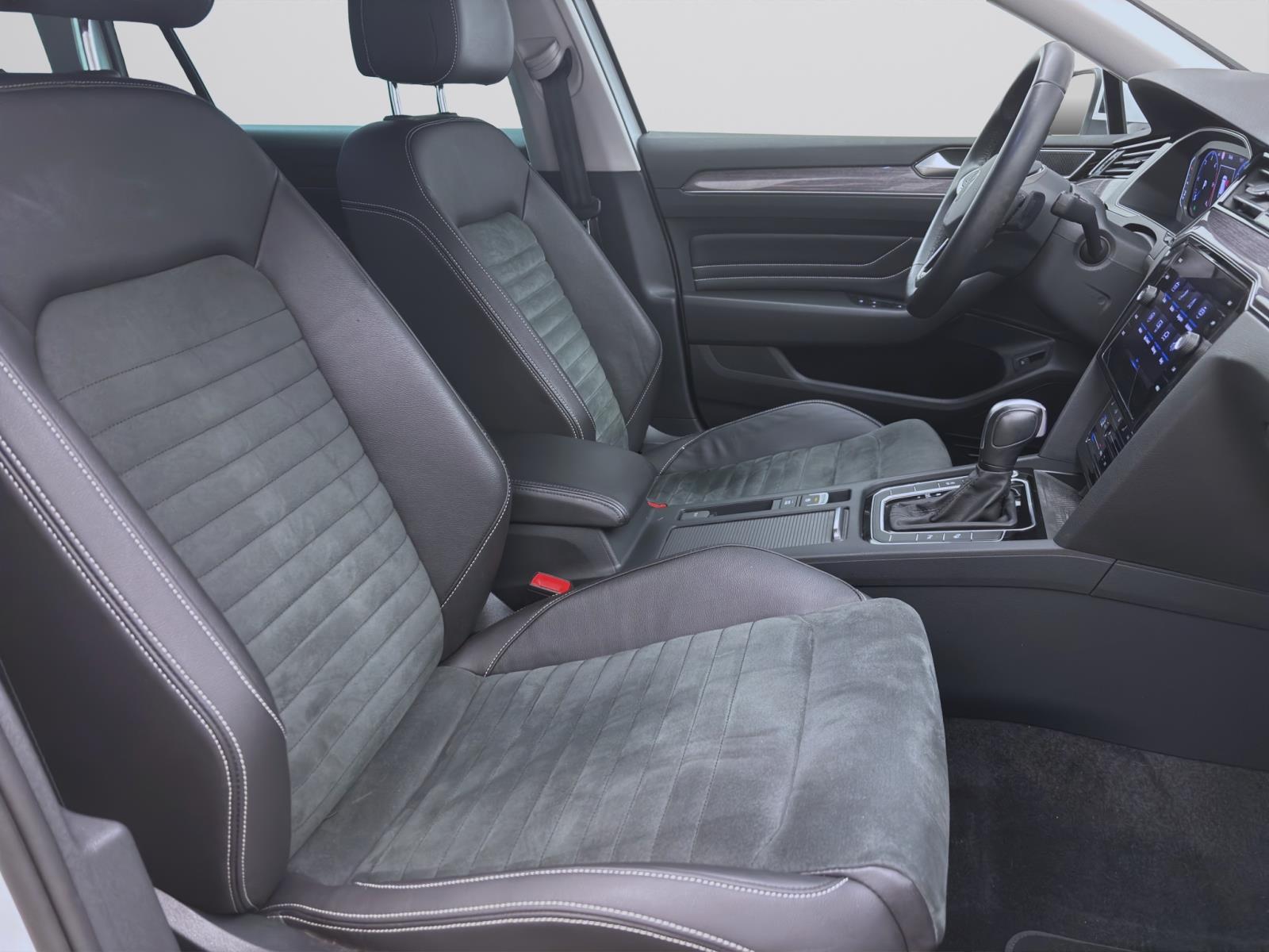 Bild 14: Volkswagen Passat Variant 2.0 TDI DSG ELEGANCE AHK KAMERA NAVI