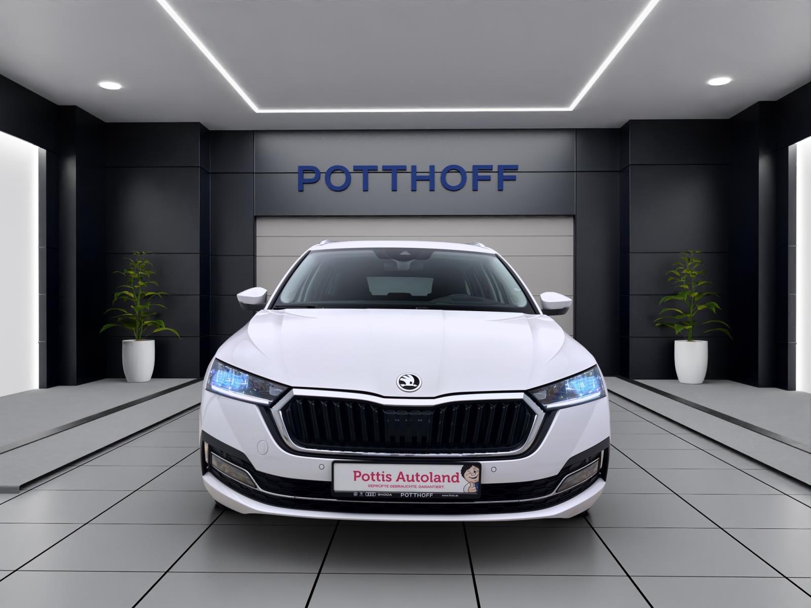 Skoda Octavia Combi 2.0 TDI DSG STYLE AHK NAVI SITZHZG ACC HUD