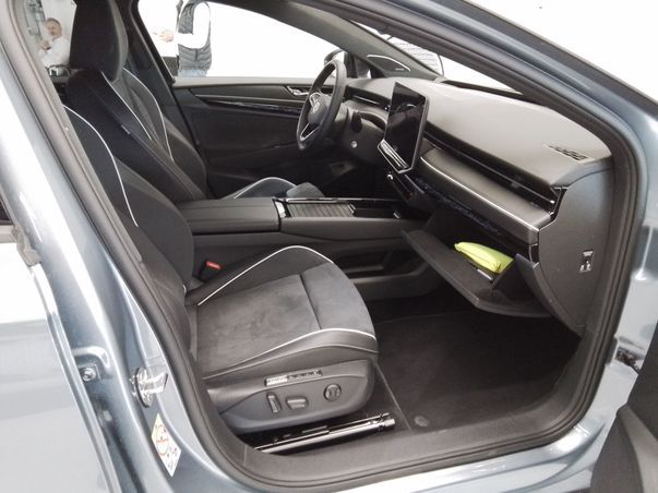 Volkswagen ID.7 Tourer PRO AHK NAVI IQ.LIGHT DCC ACC