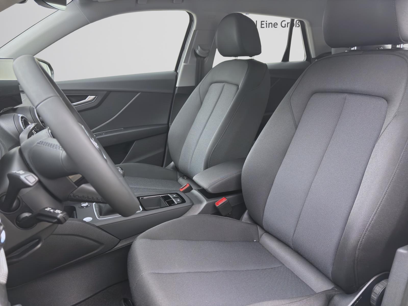 Audi Q2 30 TDI MATRIX KAMERA SITZHZG PDC