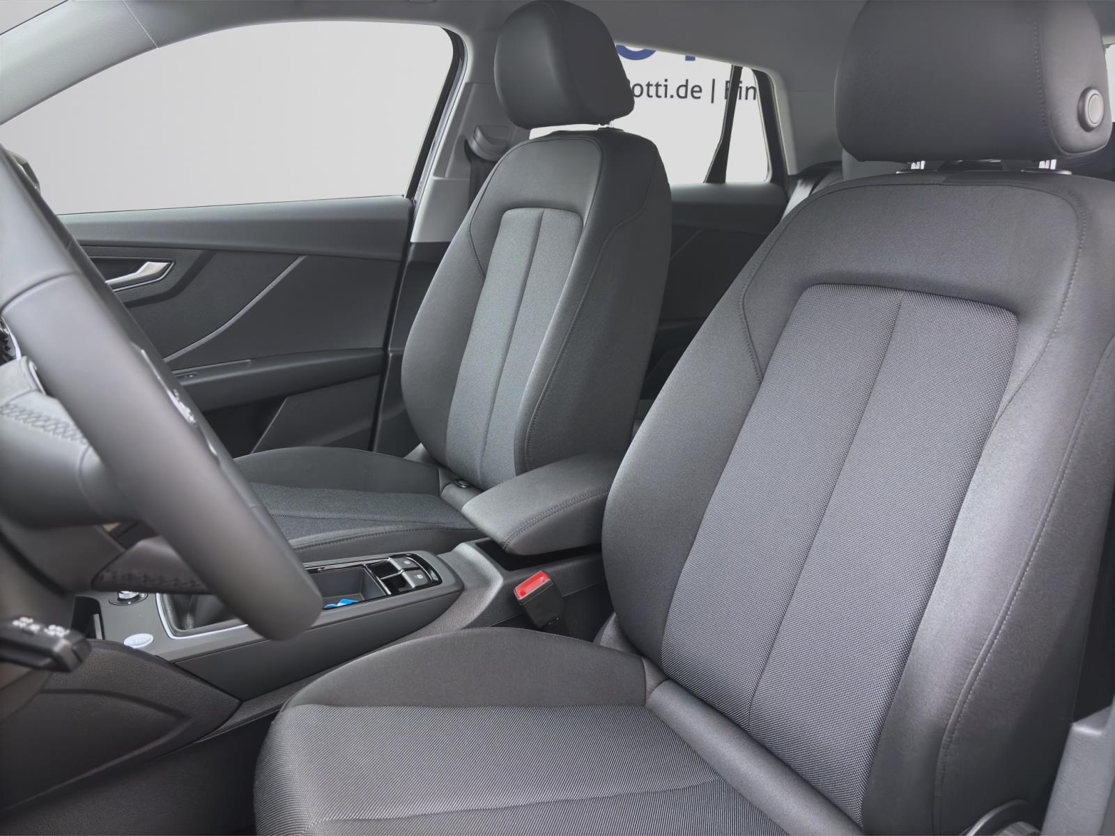 Audi Q2 30 TDI MATRIX KAMERA SITZHZG PDC