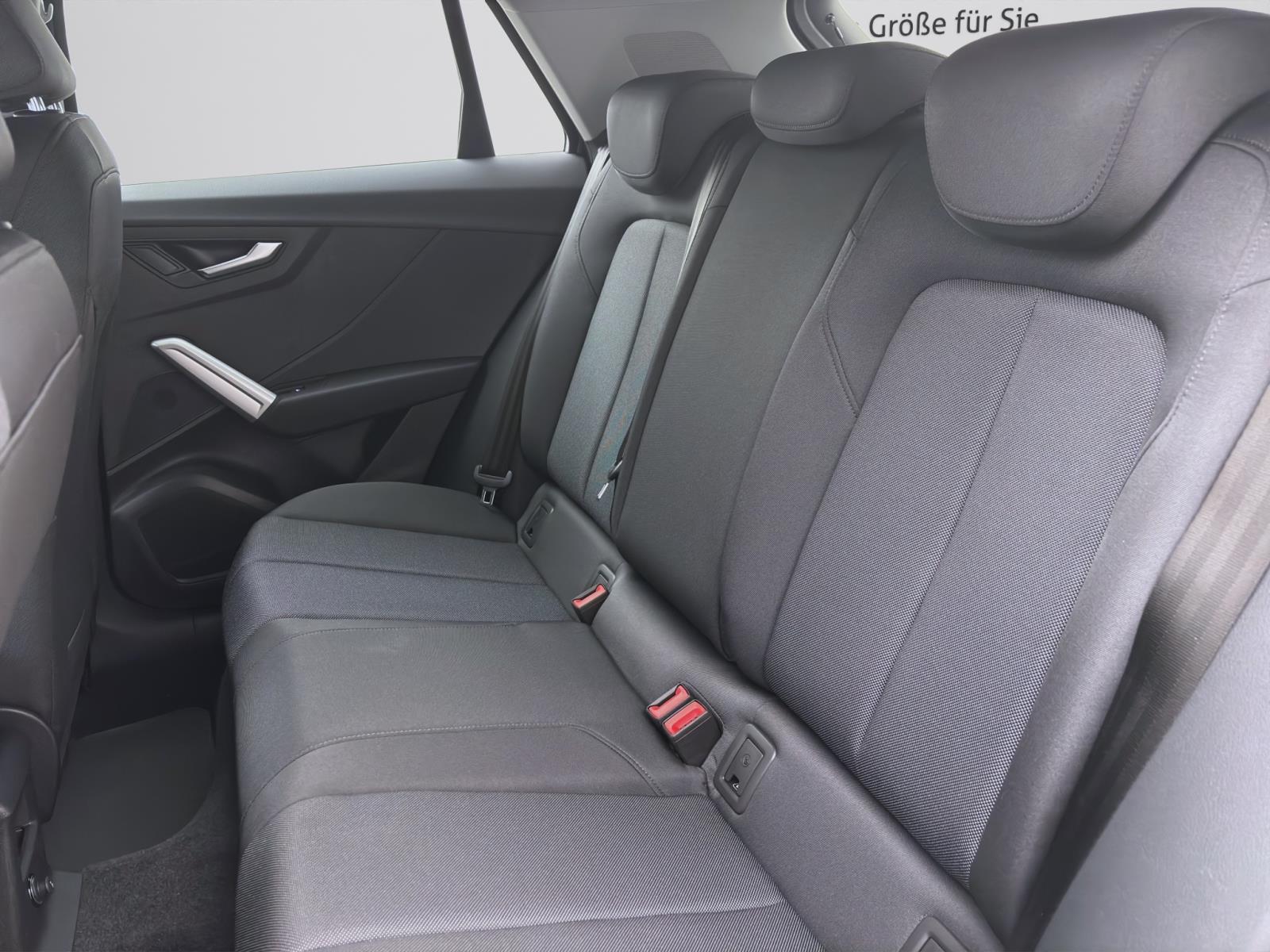 Bild 13: Audi Q2 30 TDI MATRIX PDC KAMERA SITZHZG