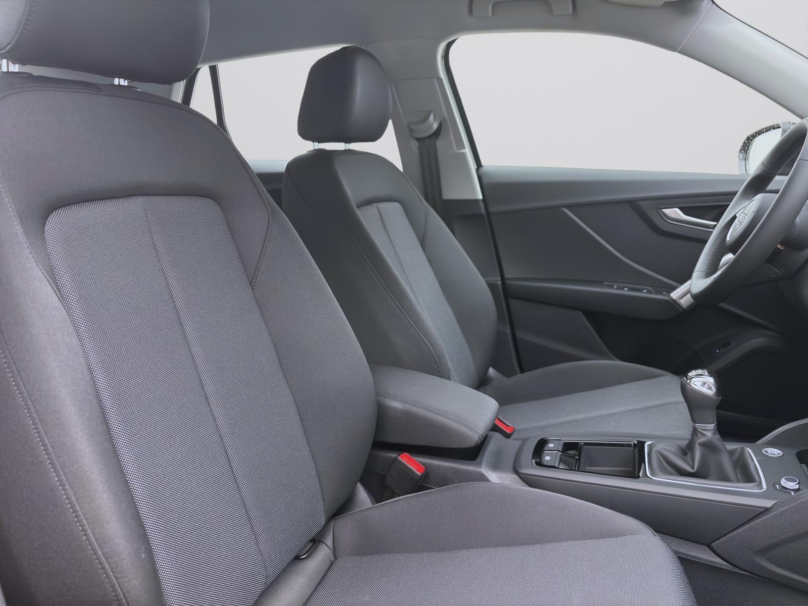 Bild 14: Audi Q2 30 TDI MATRIX PDC KAMERA SITZHZG
