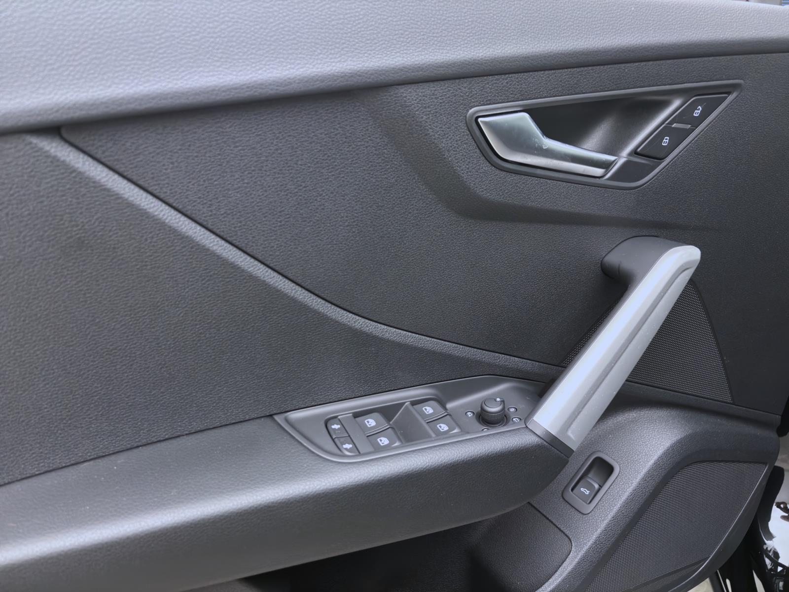 Audi Q2 30 TDI MATRIX PDC KAMERA SITZHZG