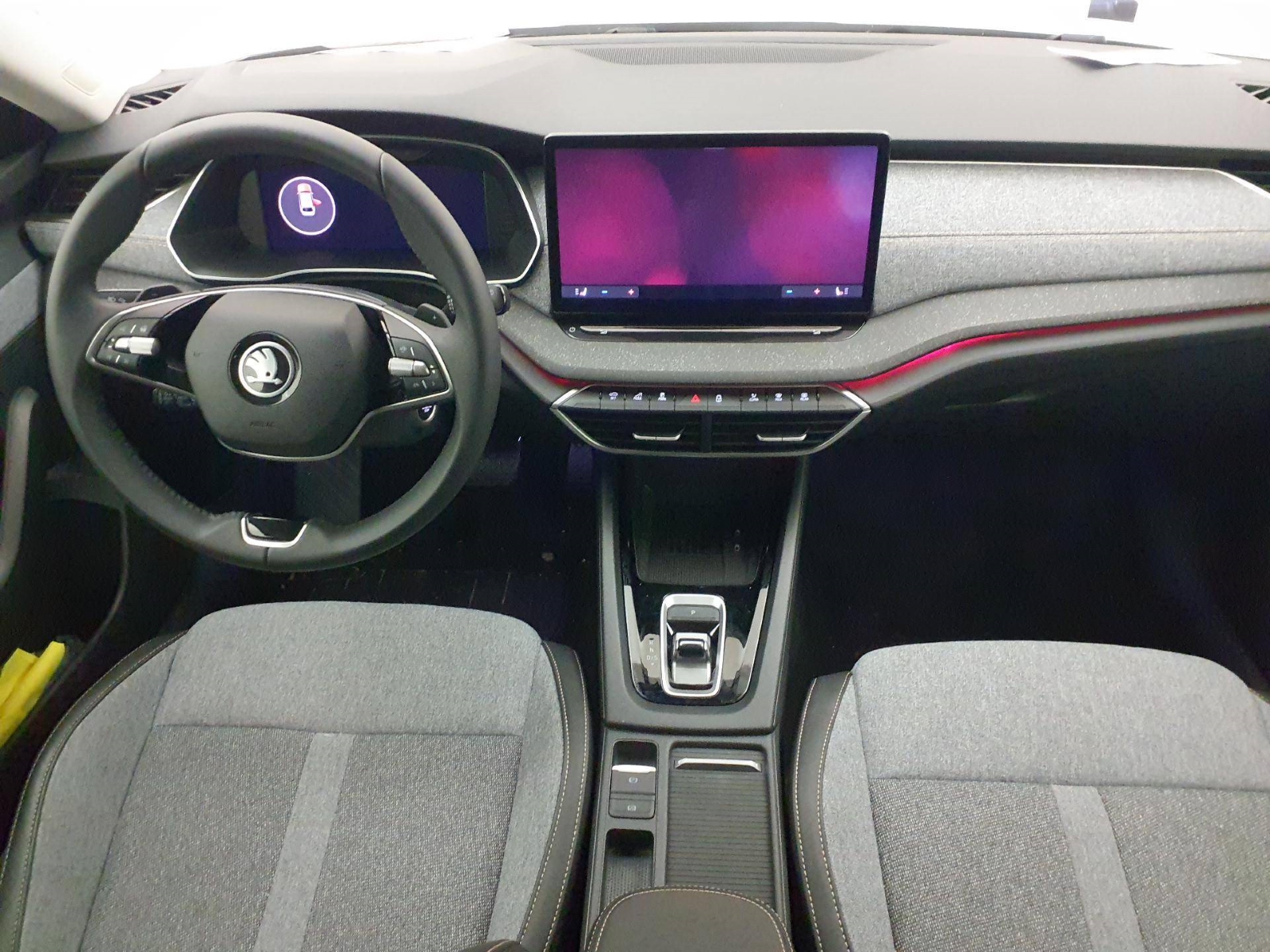 Skoda Octavia Combi 2.0 TDI DSG SELECTION NAVI KLIMA PDC MATRIX
