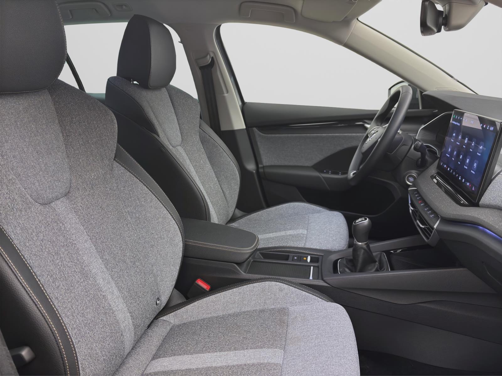 Skoda Octavia Combi 1.5 TSI SELECTION NAVI KLIMA PDC MATRIX