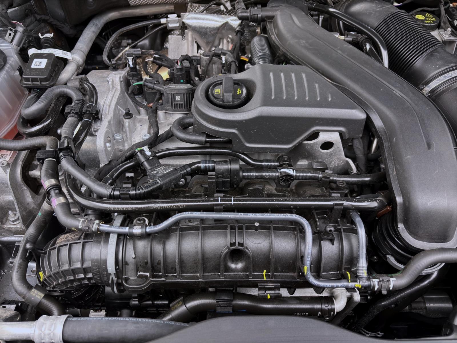 Skoda Octavia Combi 1.5 TSI SELECTION NAVI KLIMA PDC MATRIX
