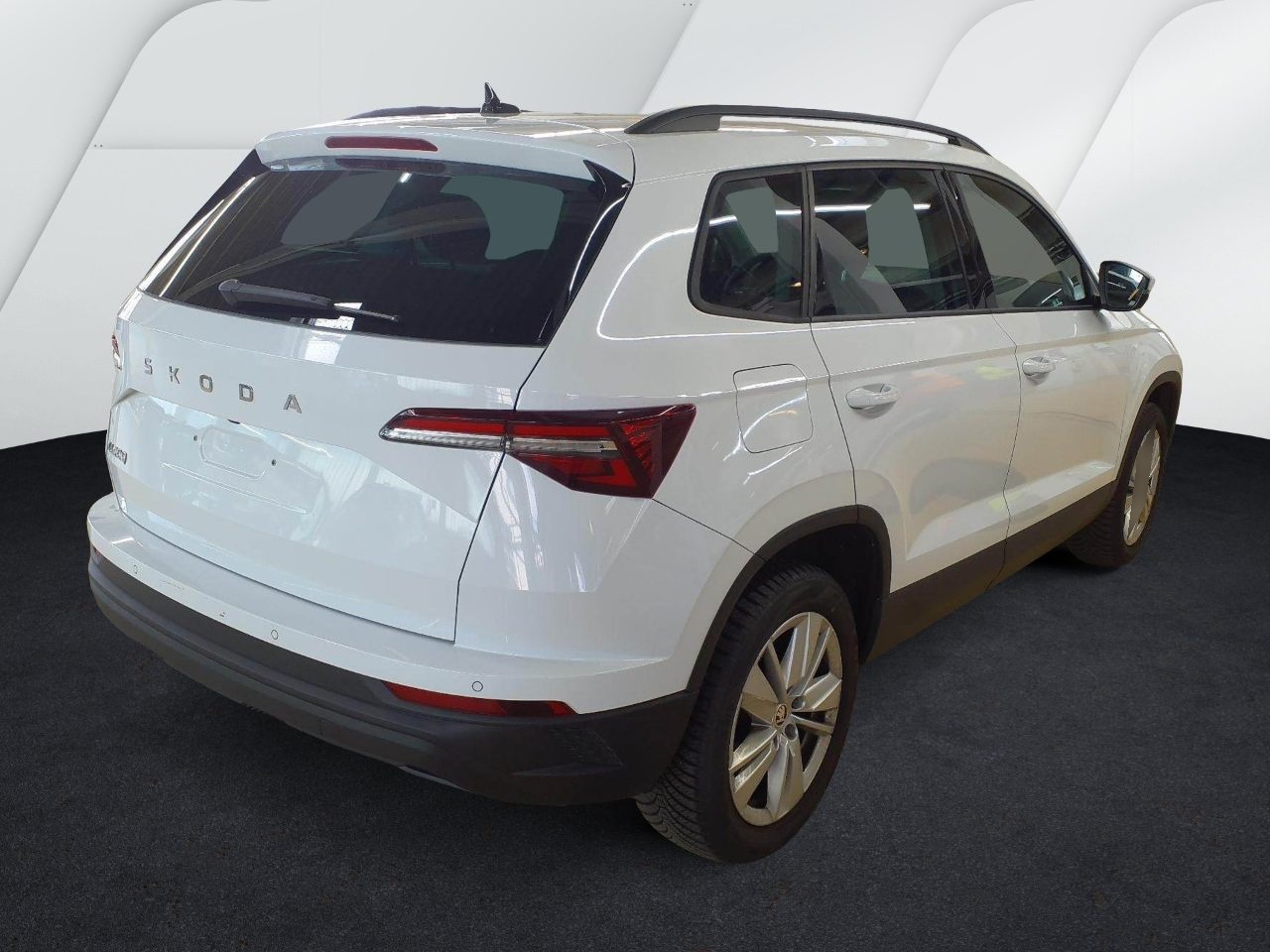 Skoda Karoq 1.5 TSI DSG SELECTION NAVI KAMERA PDC KLIMA