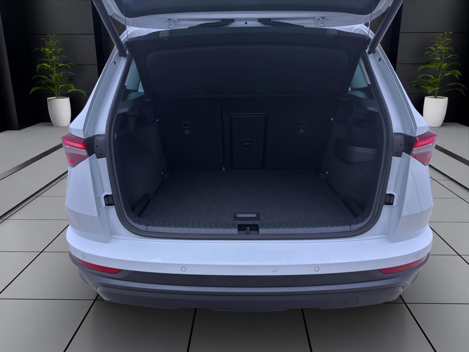 Skoda Karoq 1.5 TSI DSG SELECTION NAVI KAMERA PDC KLIMA