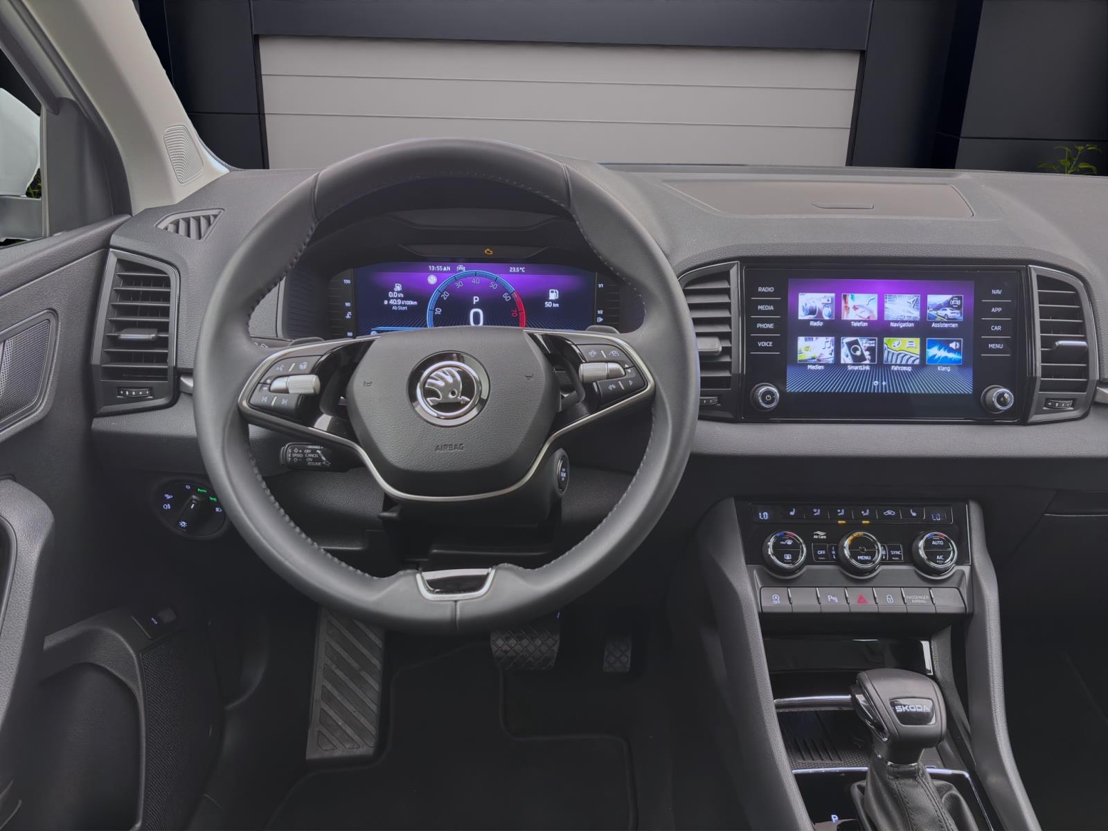 Skoda Karoq 1.5 TSI DSG SELECTION NAVI KAMERA PDC KLIMA