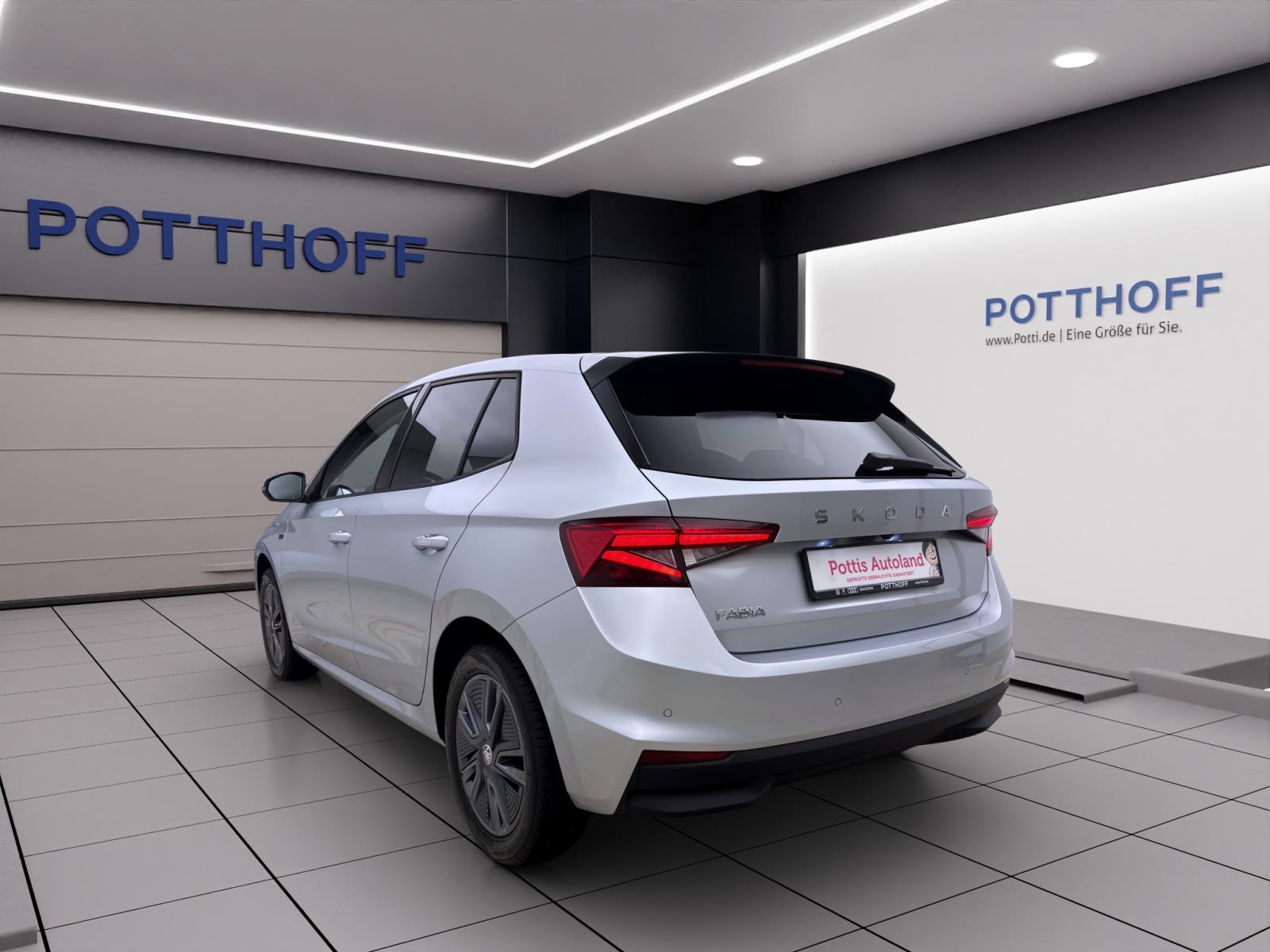 Skoda Fabia 1.0 TSI DSG SELECTION NAVI PANO KLIMA PDC