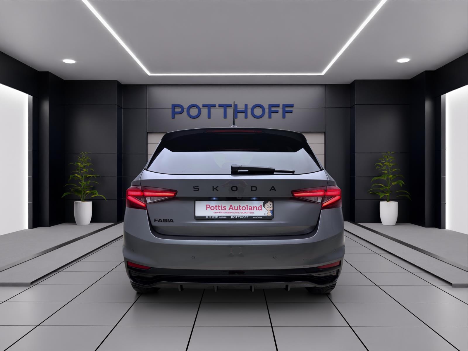 Skoda Fabia 1.0 TSI DSG MONTE CARLO NAVI ACC SITZHZG PDC