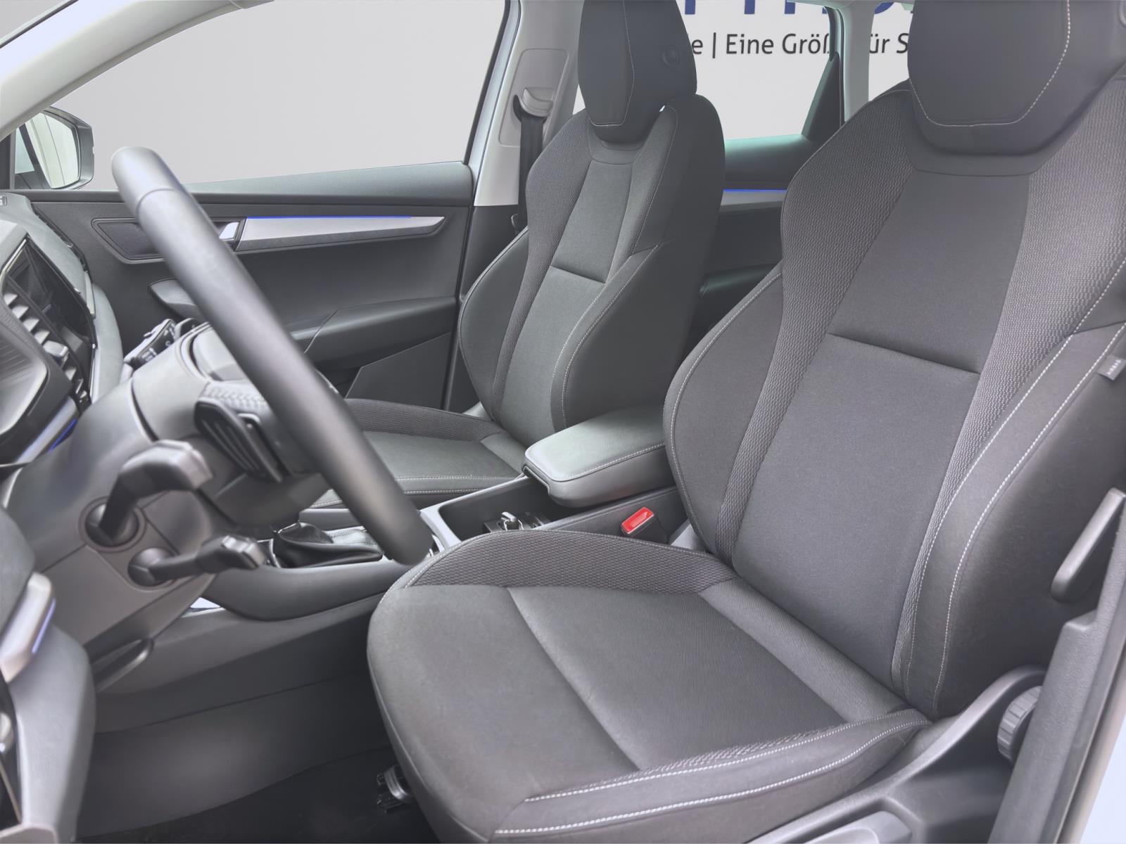 Bild 8: Skoda Karoq 1.5 TSI DSG SELECTION NAVI PDC KAMERA ACC