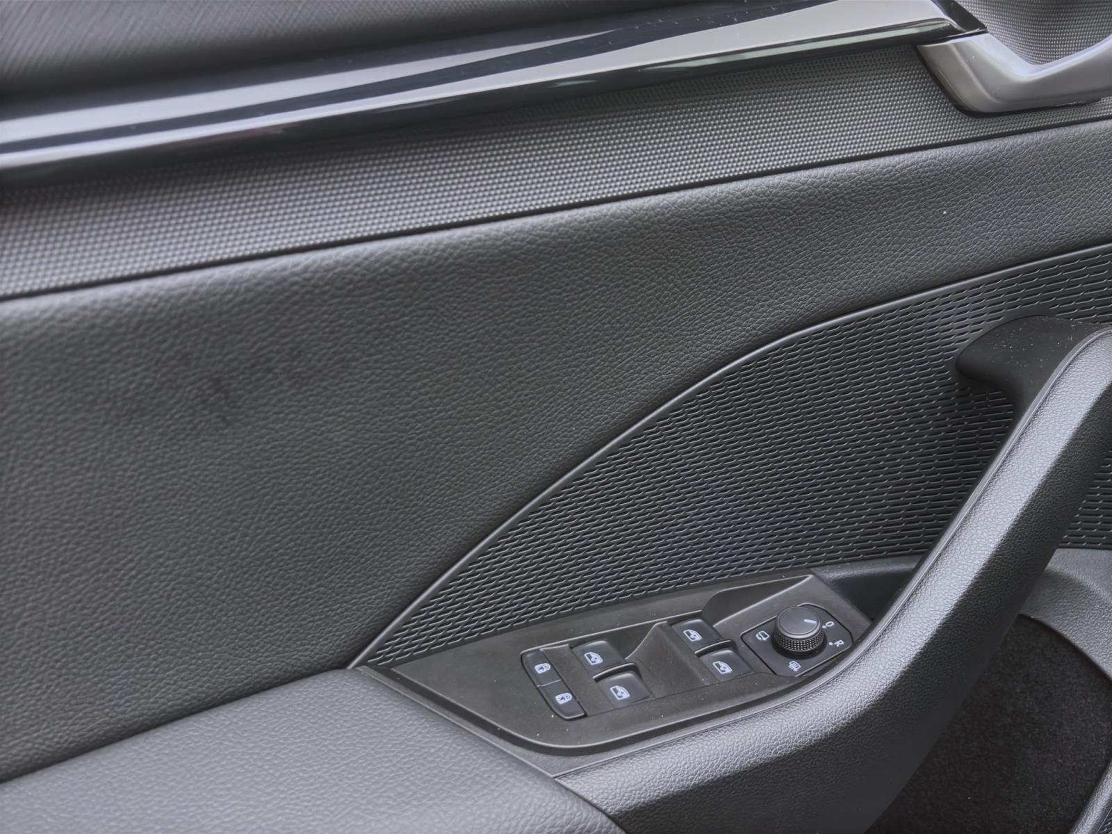 Skoda Octavia Combi 1.5 TSI e-TEC DSG SELECTION NAVI LED SITZHZG PDC