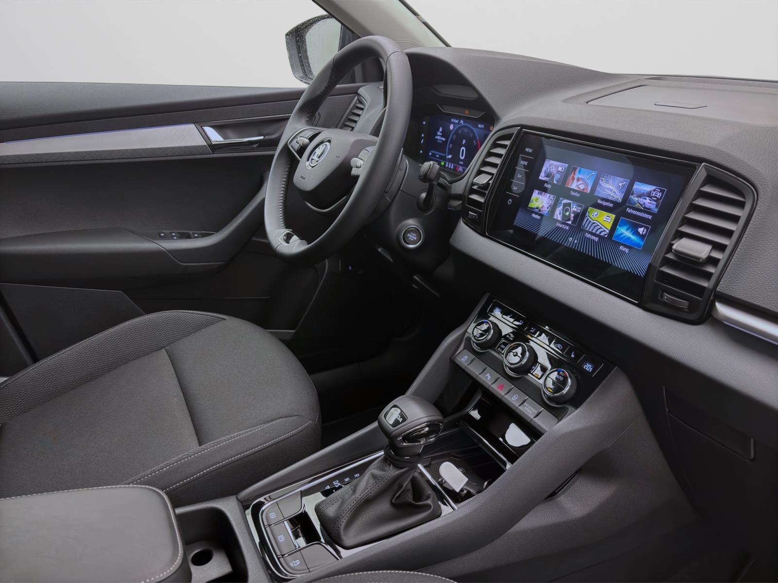 Skoda Karoq 1.5 TSI DSG SELECTION NAVI KAMERA MATRIX SITZHZG
