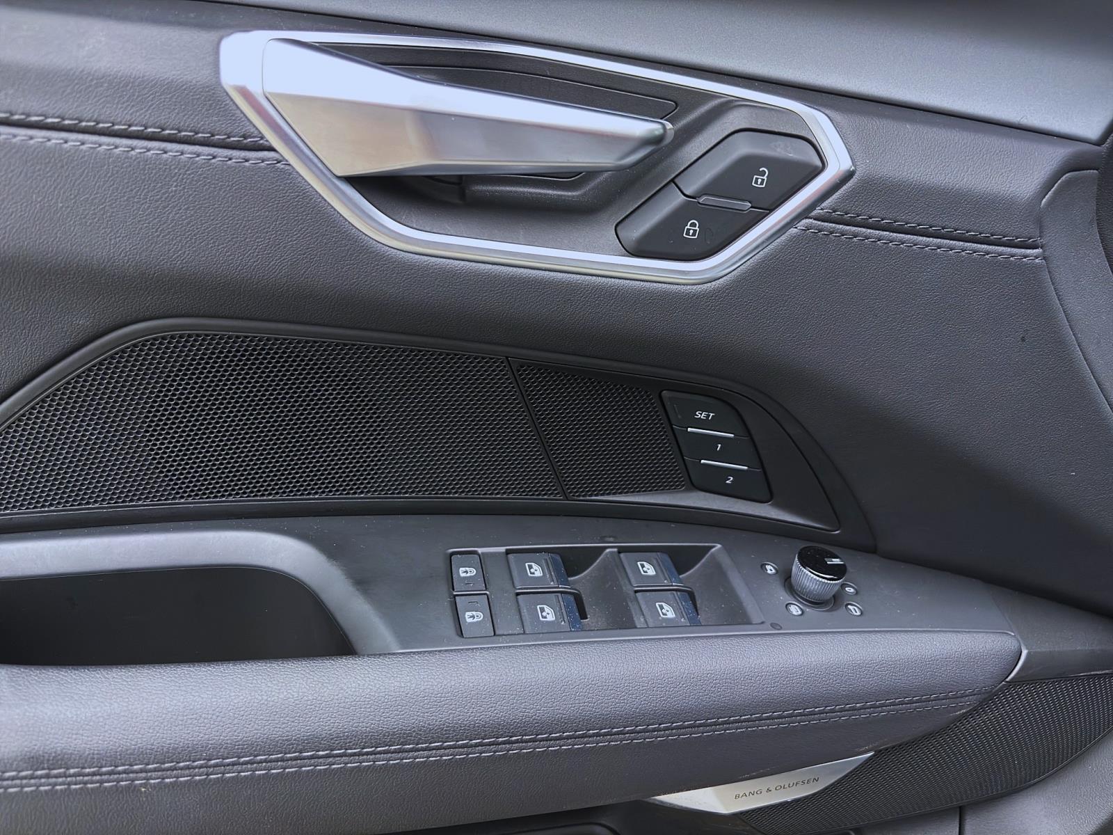 Bild 9: Audi e-tron GT Q PANO NAVI+ SITZHZG PDC B&O