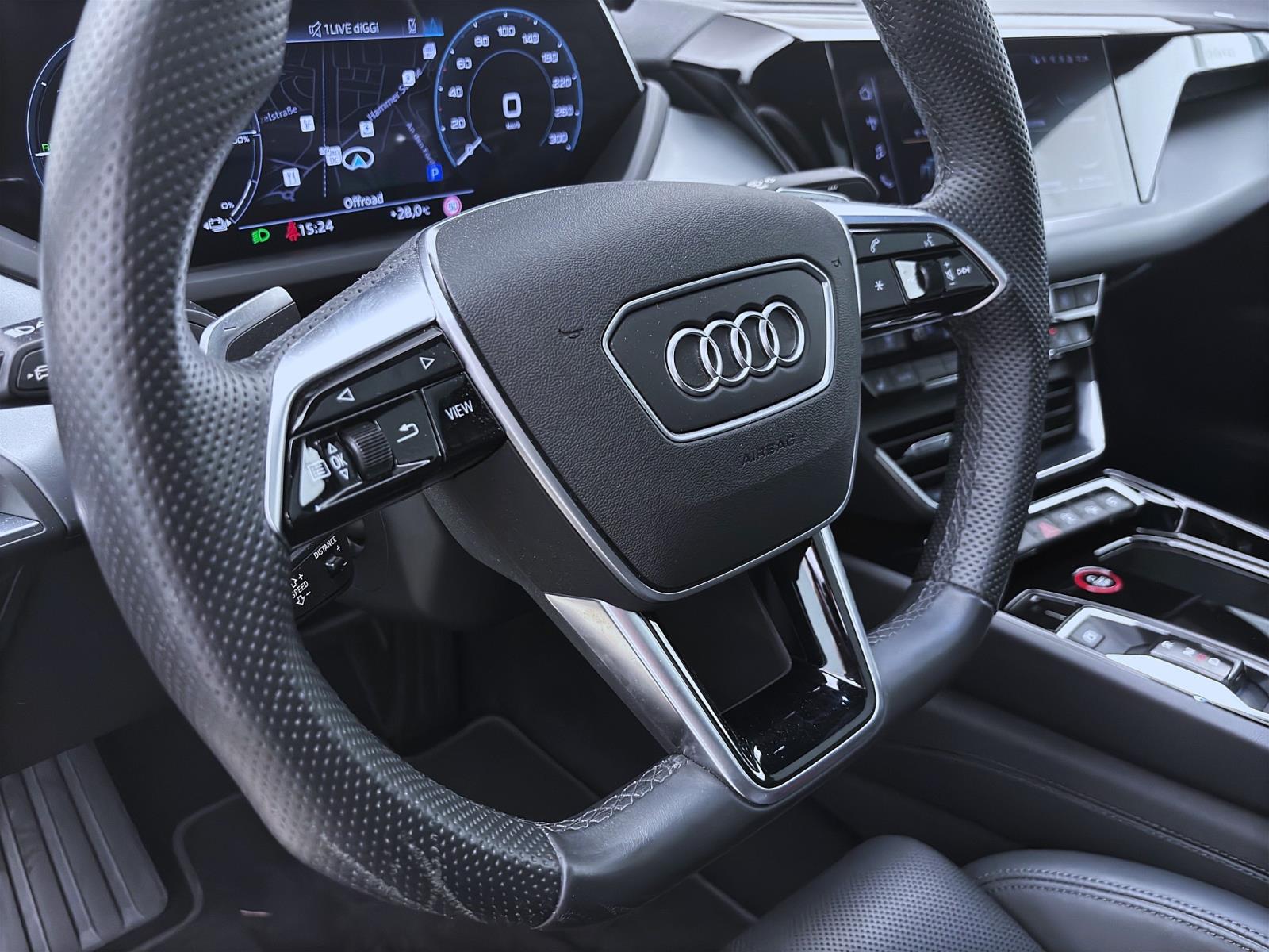 Bild 18: Audi e-tron GT Q PANO NAVI+ SITZHZG PDC B&O