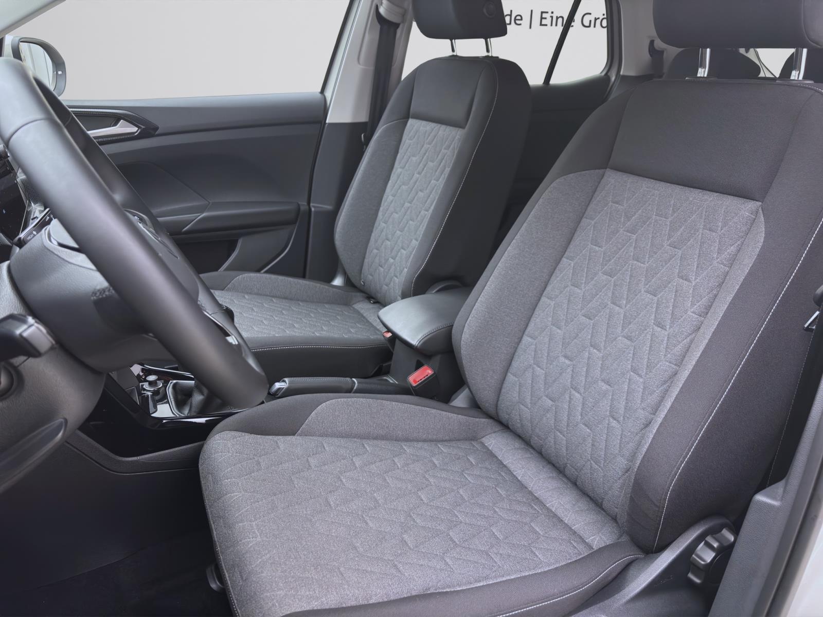 Volkswagen T-Cross 1.0 TSI LIFE KLIMA PDC LED SITZHZG