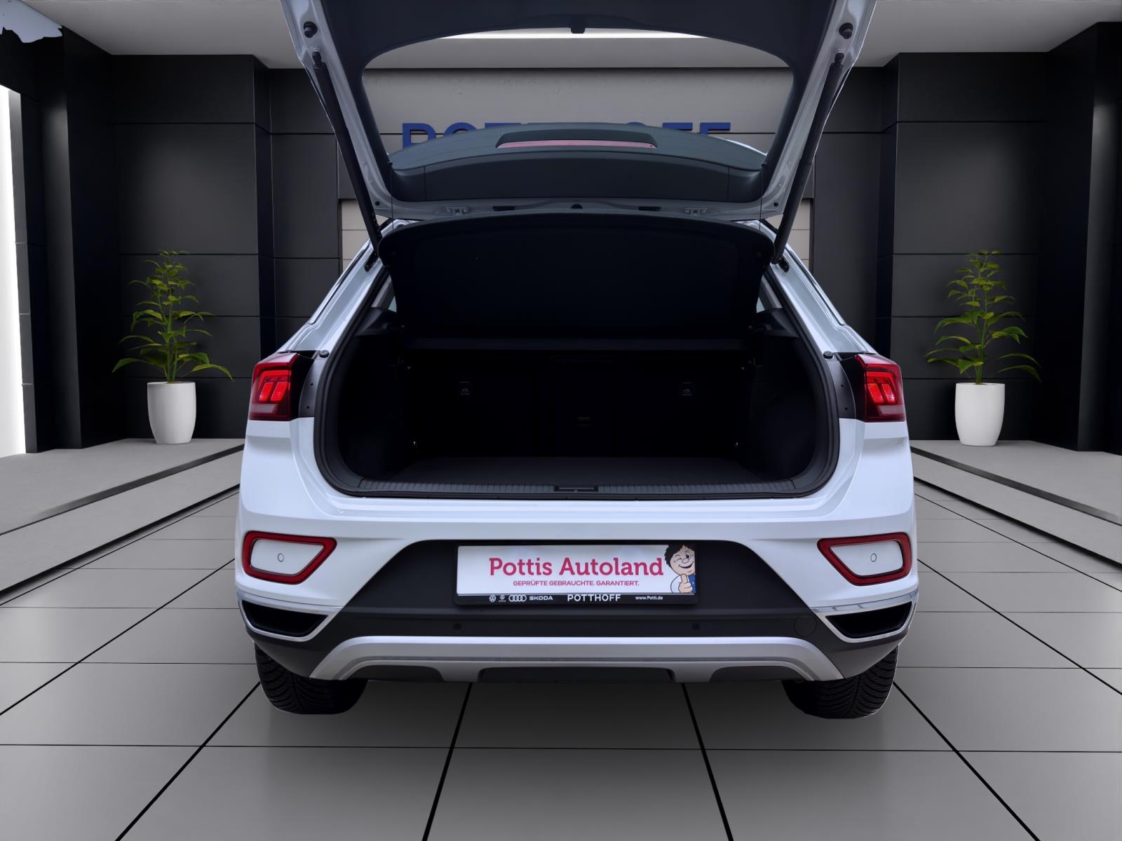 Volkswagen T-Roc 1.5 TSI DSG STYLE STDHZG NAVI PDC ACC