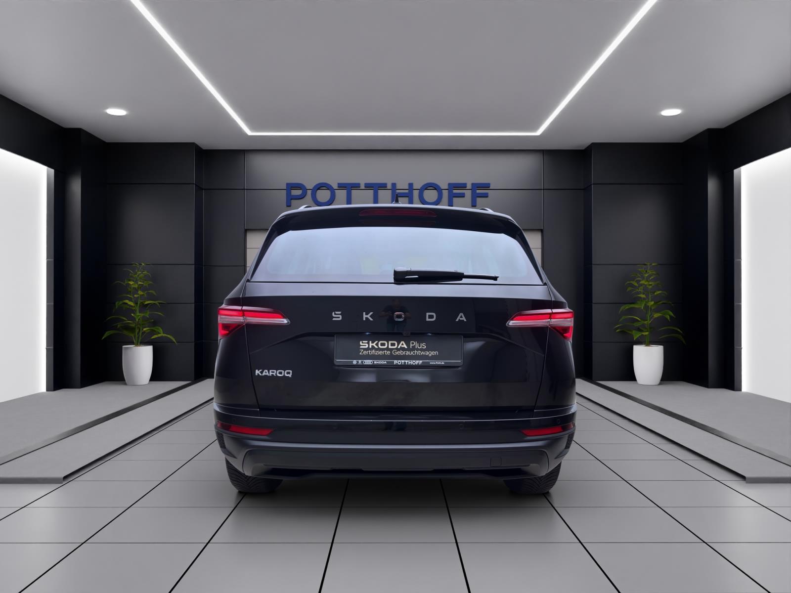 Skoda Karoq 1.5 TSI DSG SELECTION NAVI KAMERA MATRIX