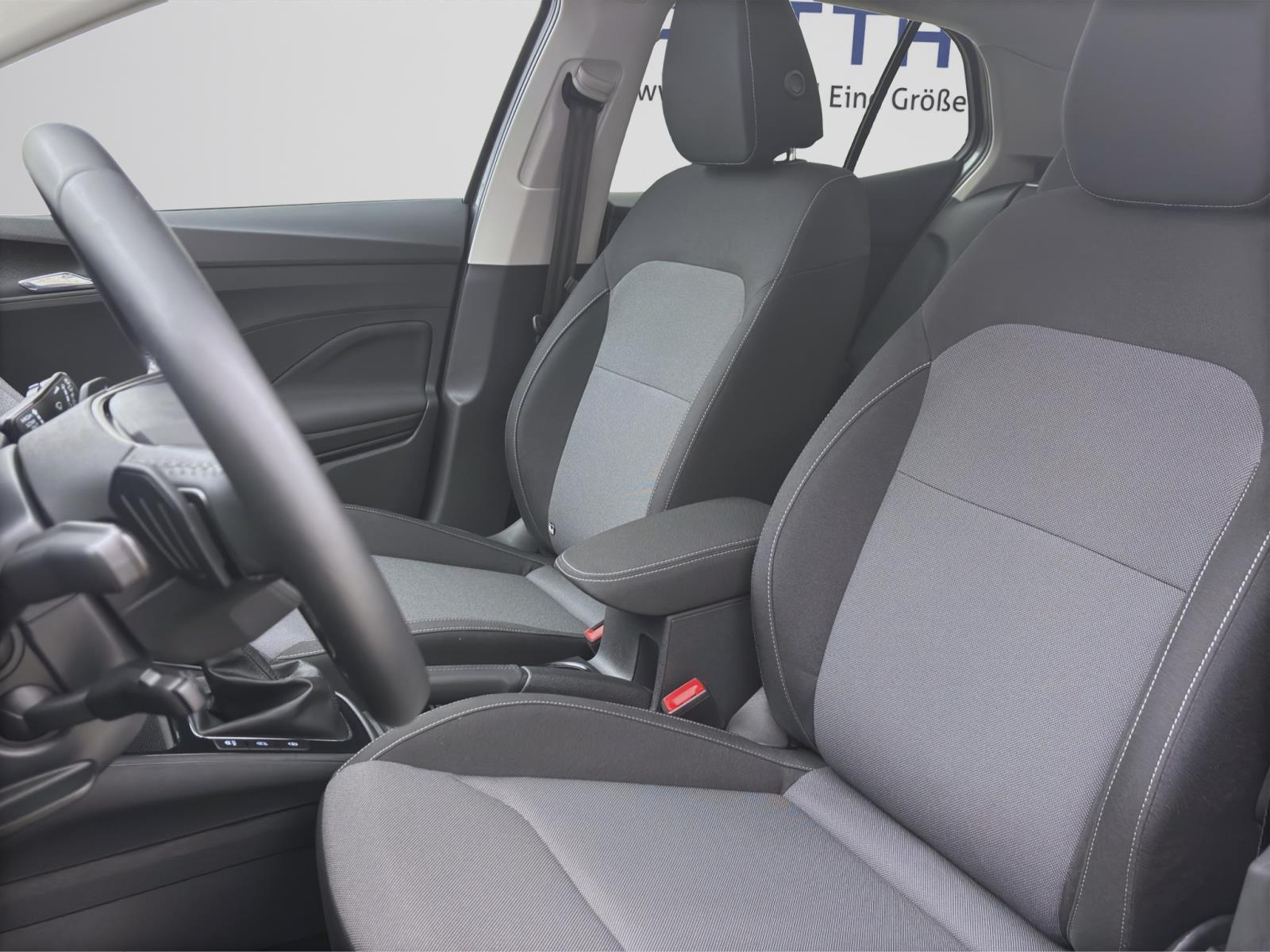 Skoda Fabia 1.0 TSI DSG SELECTION NAVI PANO KLIMA PDC