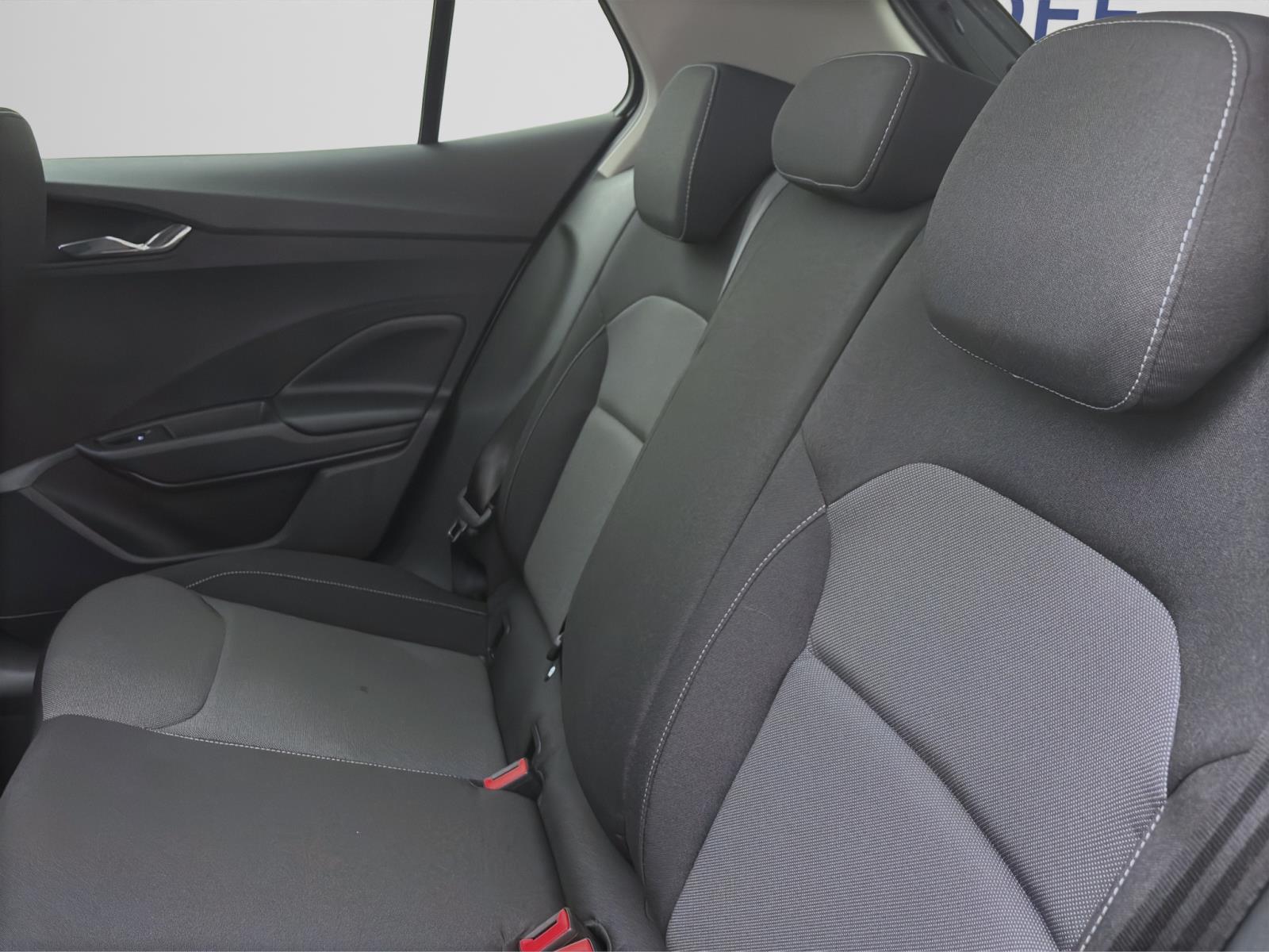 Skoda Fabia 1.0 TSI DSG SELECTION NAVI PANO KLIMA PDC