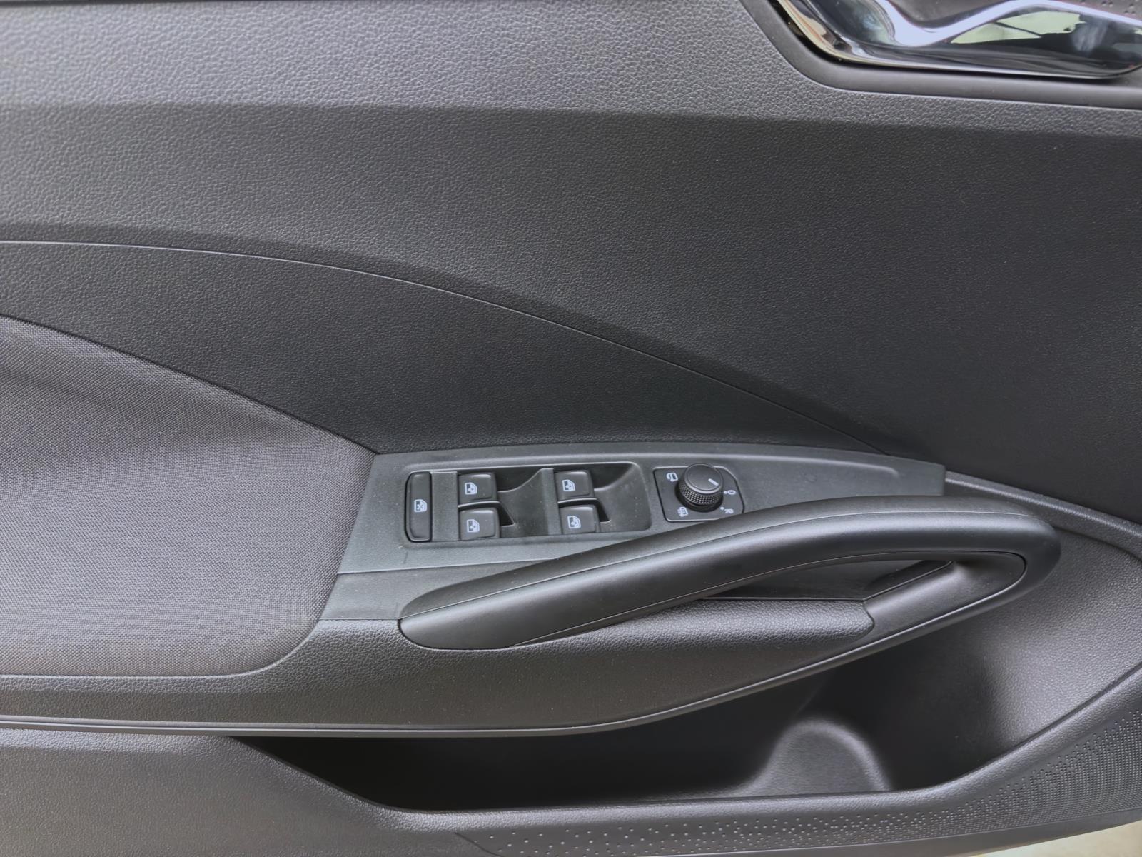 Bild 9: Skoda Fabia 1.0 TSI DSG DRIVE PANO NAVI SITZHZG PDC