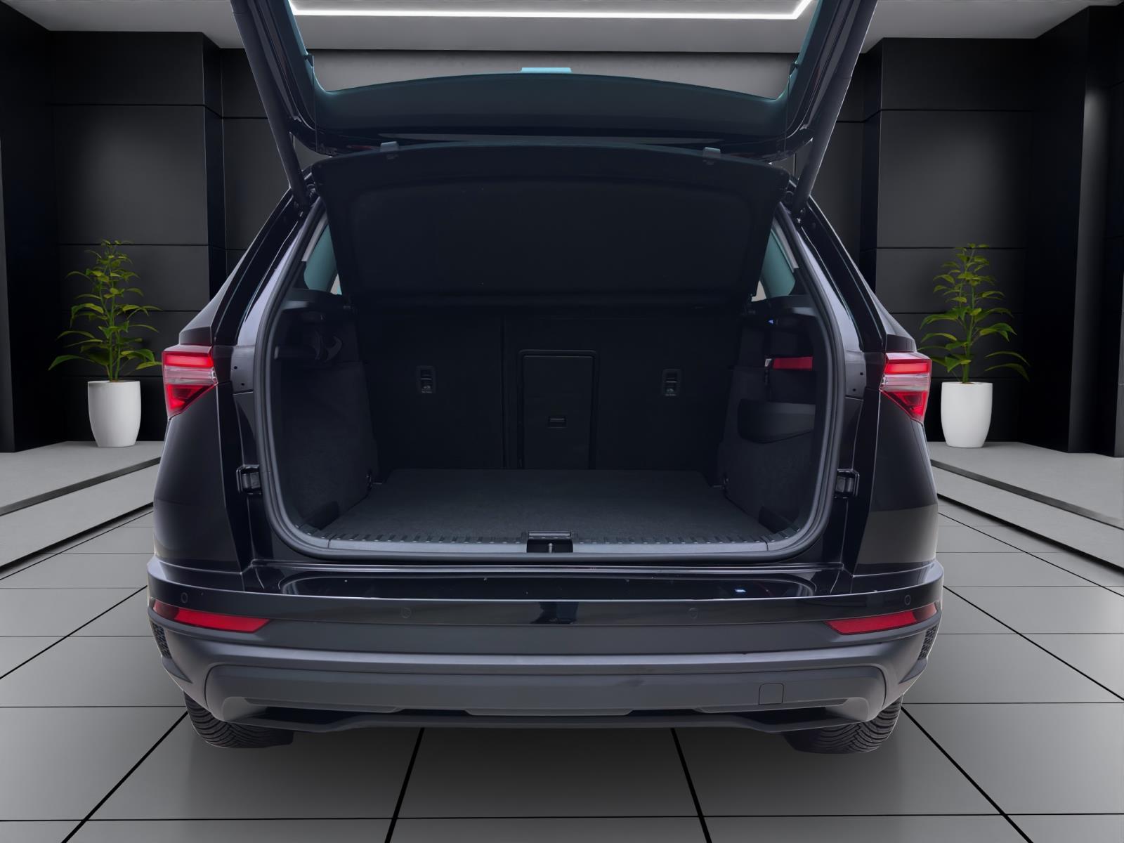 Skoda Karoq 1.5 TSI DSG SELECTION NAVI KAMERA PDC ACC