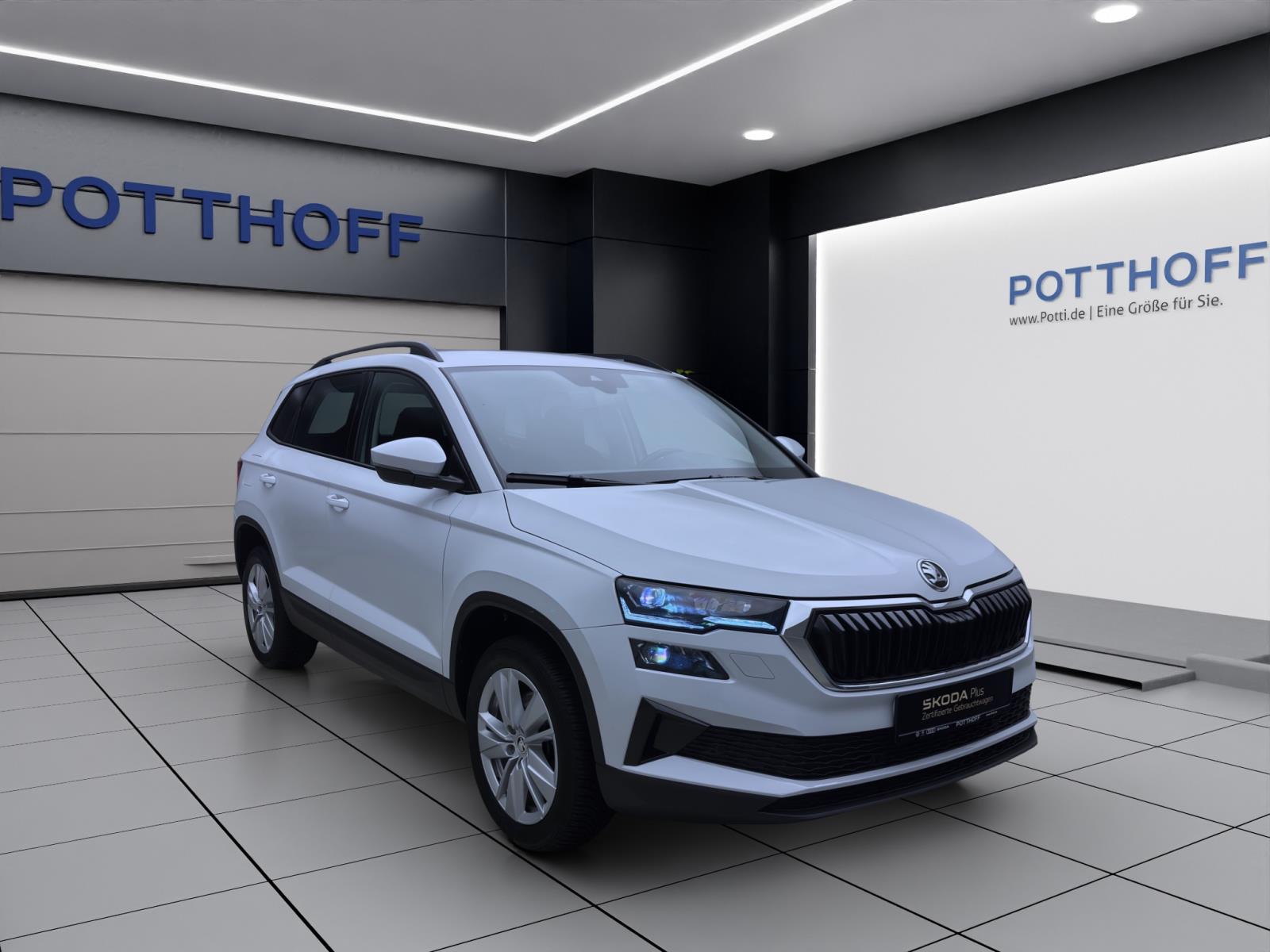 Skoda Karoq 1.5 TSI DSG SELECTION NAVI MATRIX PDC KAMERA