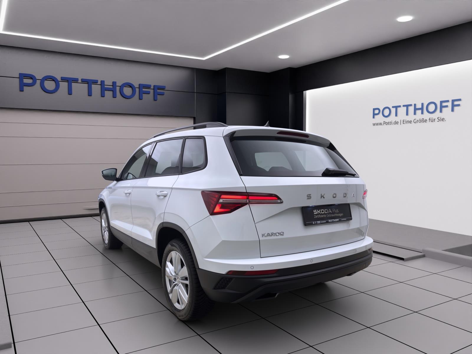 Skoda Karoq 1.5 TSI DSG SELECTION NAVI KAMERA ACC MATRIX