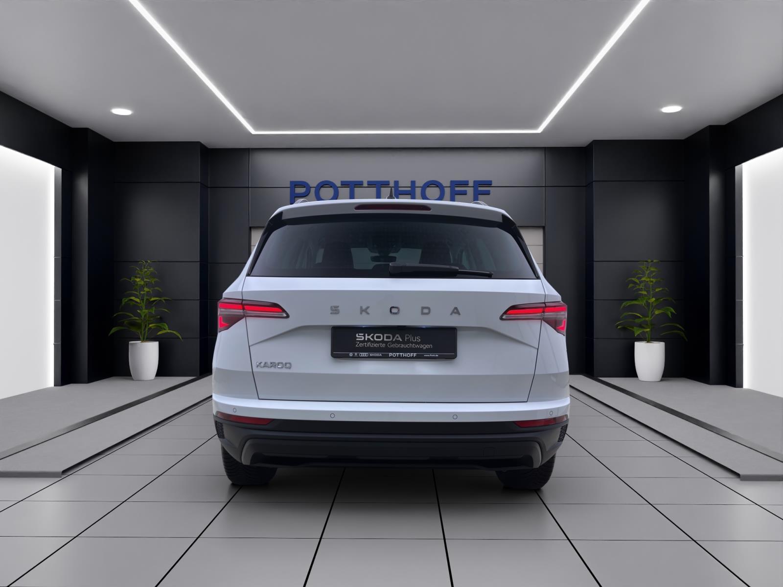 Skoda Karoq 1.5 TSI DSG SELECTION NAVI KAMERA ACC MATRIX