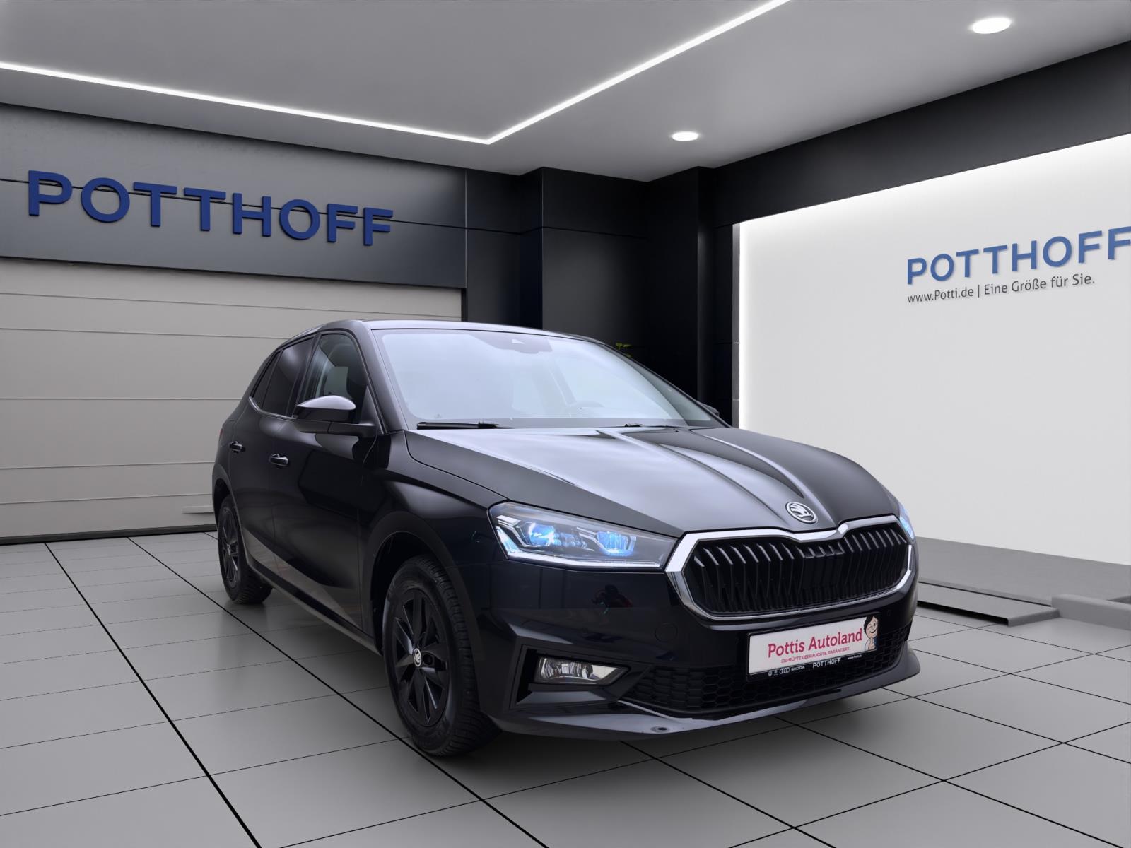Skoda Fabia 1.0 TSI DSG STYLE NAVI ACC SITZHZG PDC