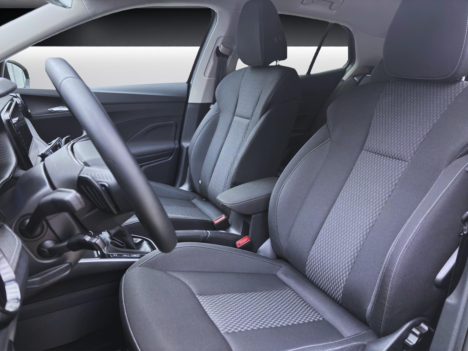 Skoda Fabia 1.0 TSI DSG STYLE NAVI ACC SITZHZG PDC