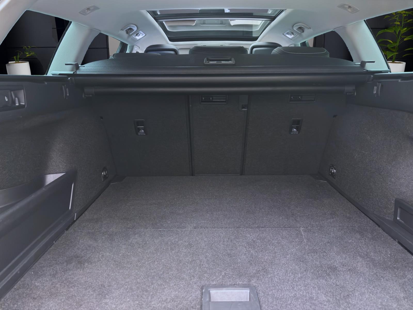 Volkswagen Passat Variant 2.0 TSI DSG ELEGANCE STANDHZG PANO IQ.LIGHT