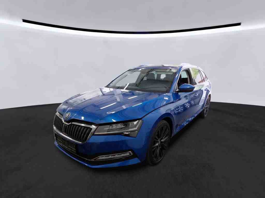 Skoda Superb Combi 2.0 TDI DSG STYLE NAVI ACC SITZHZG PDC