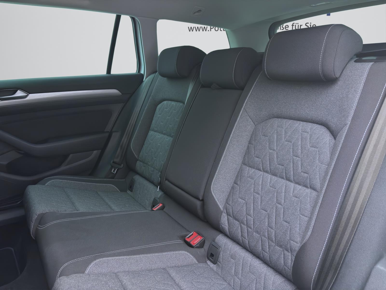 Volkswagen Passat Variant 2.0 TDI DSG BUSINESS NAVI KAMERA SITZHZG