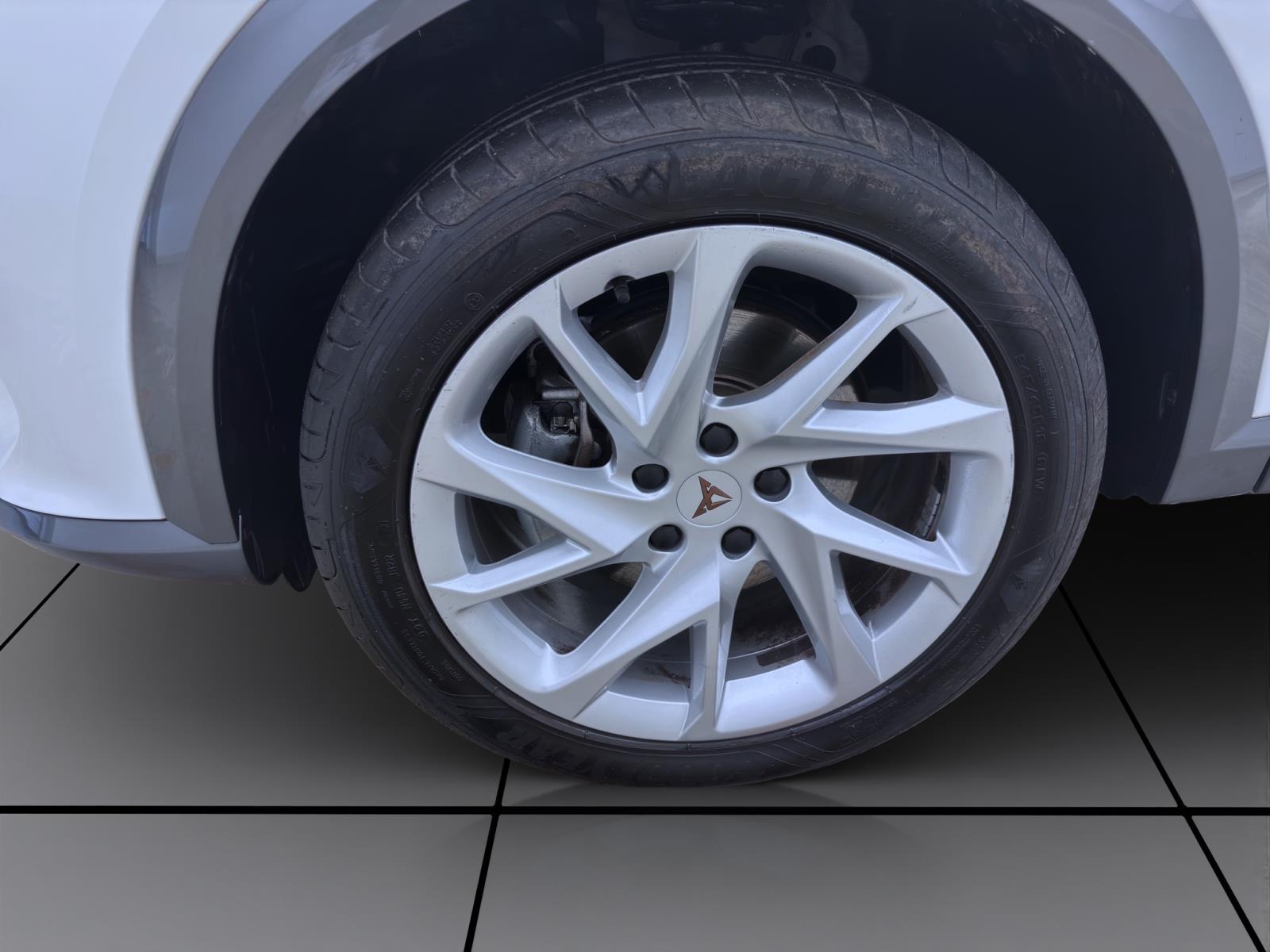 Cupra Formentor 1.5 TSI PDC KLIMA ACC LED LM18