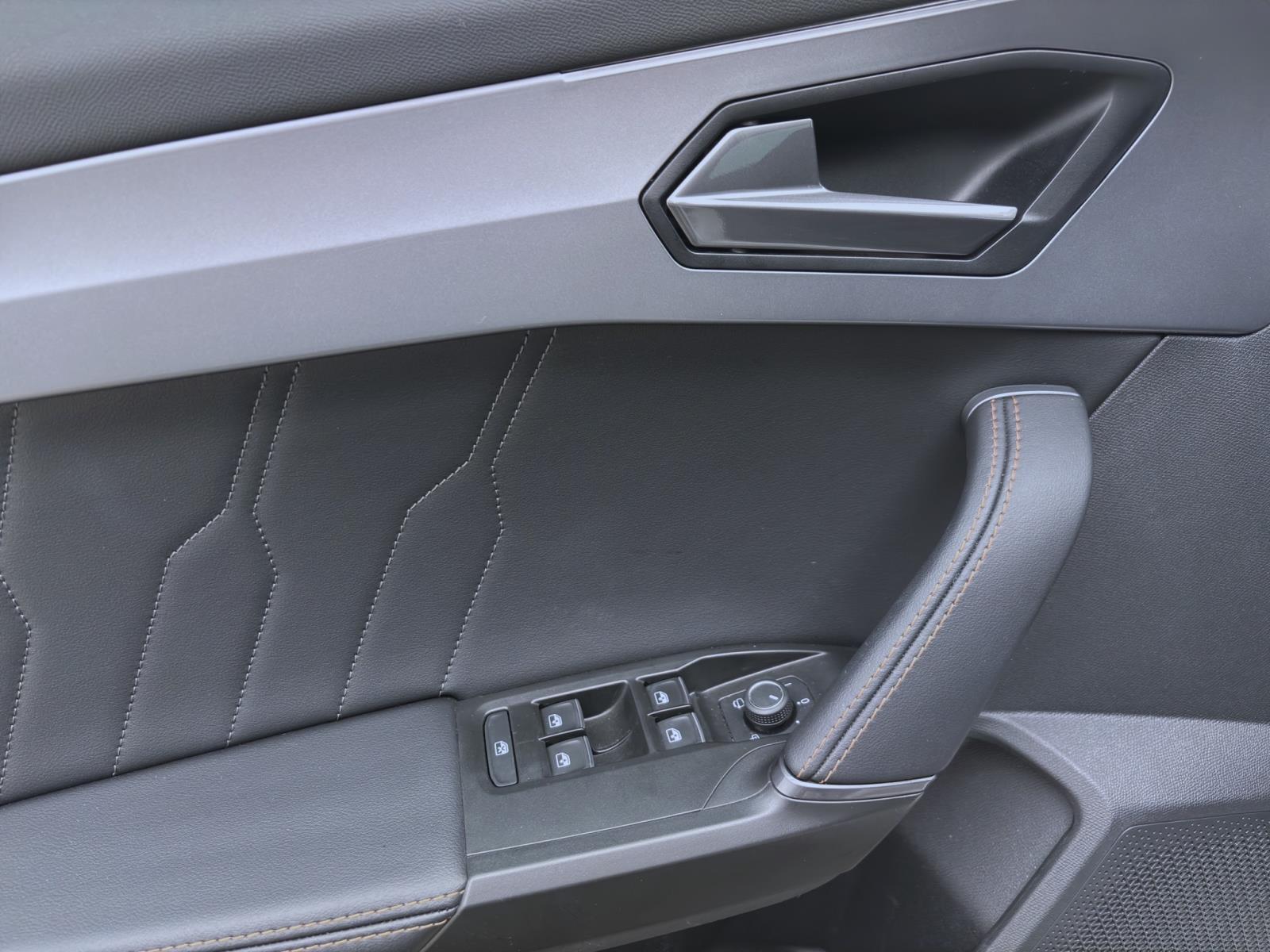 Cupra Formentor 1.5 TSI PDC KLIMA ACC LED LM18