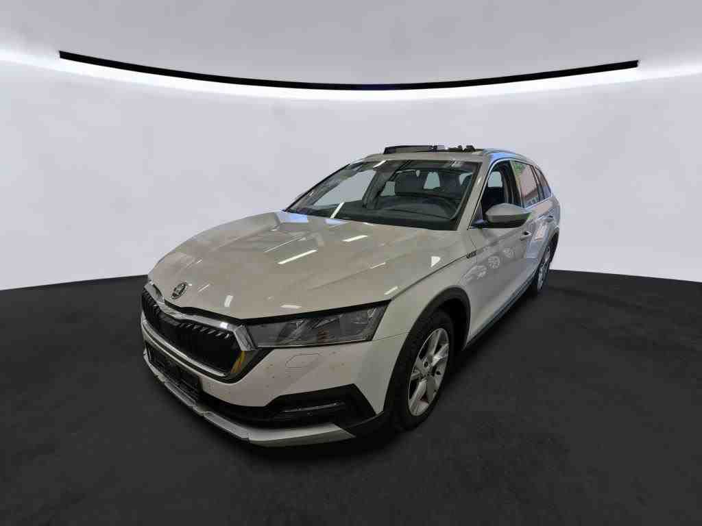 Skoda Octavia Combi 2.0 TDI DSG 4x4 SCOUT STANDHZG MATRIX AHK