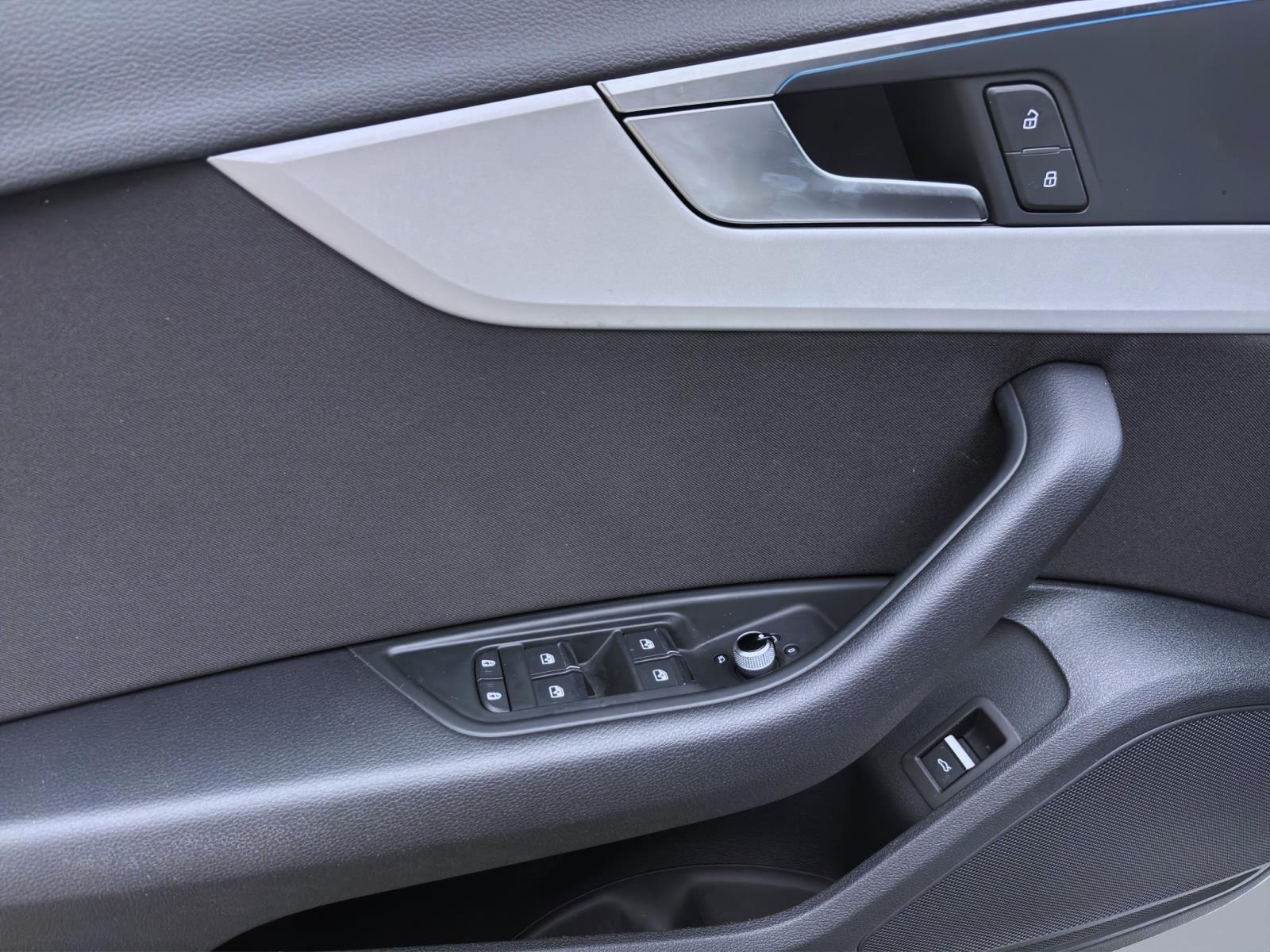 Bild 9: Audi A4 Avant 35 TDI ADVANCED LM18 VIRTUAL HuD NAVI