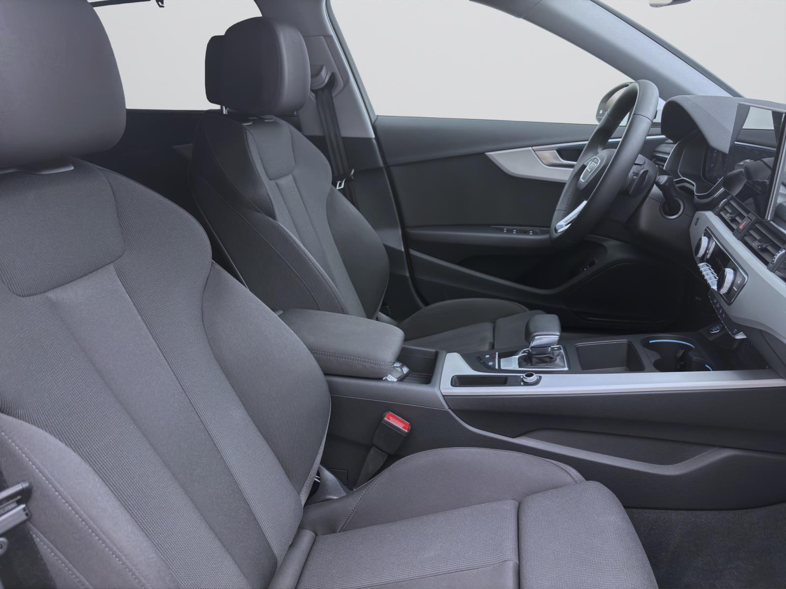 Bild 15: Audi A4 Avant 35 TDI ADVANCED LM18 VIRTUAL HuD NAVI