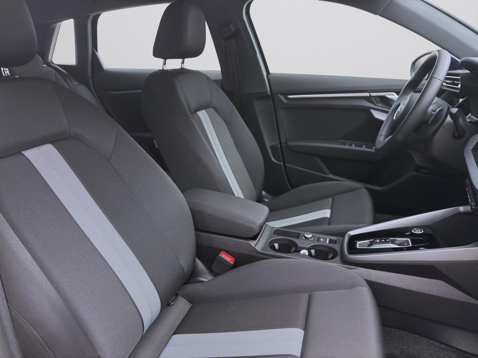 Bild 14: Audi A3 Sportback 35 TDI ADVANCED NAVI AHK KAMERA SITZHZG