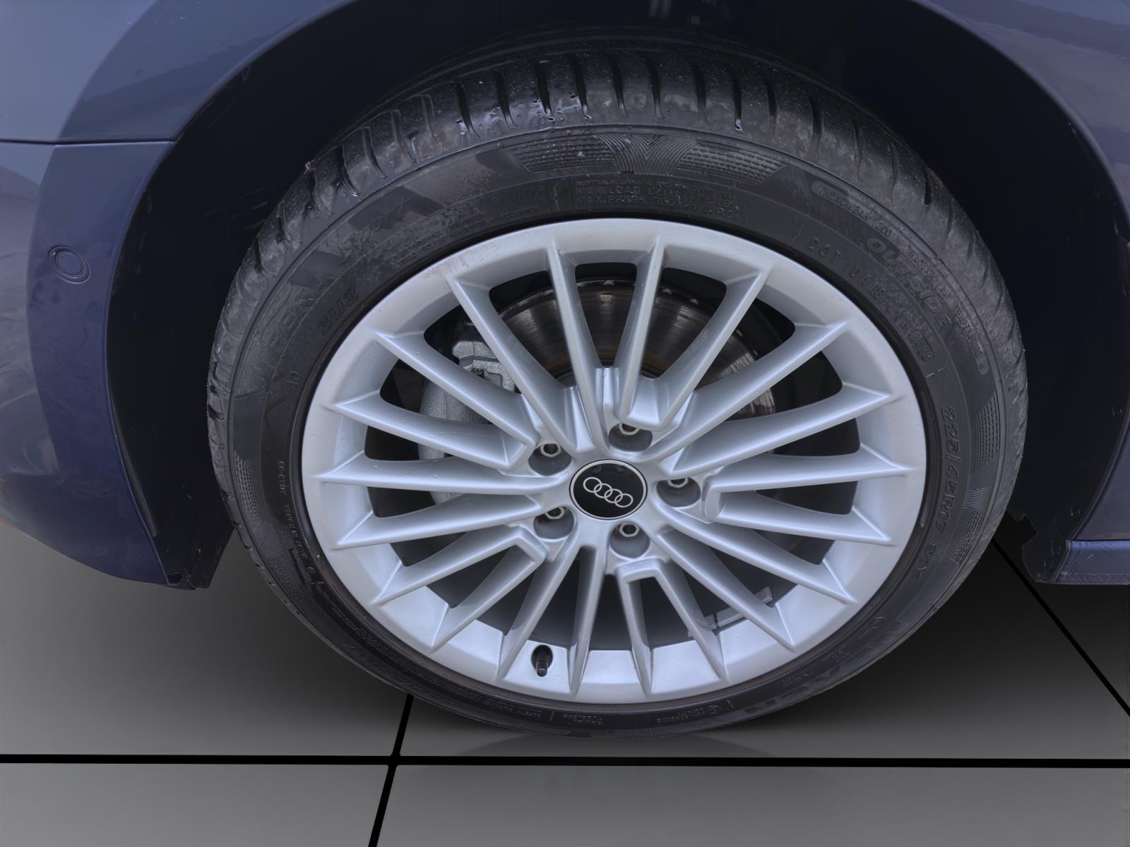 Bild 7: Audi A3 Limousine 35 TFSI ADVANCED SITZHZG GRA KLIMA